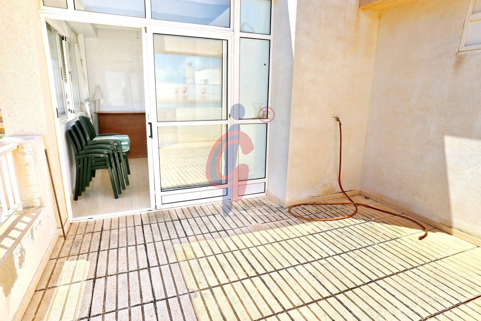 3 soveværelse Penthouse til salg i Guardamar del Segura med garage - € 299.900 (Ref: 9128373)