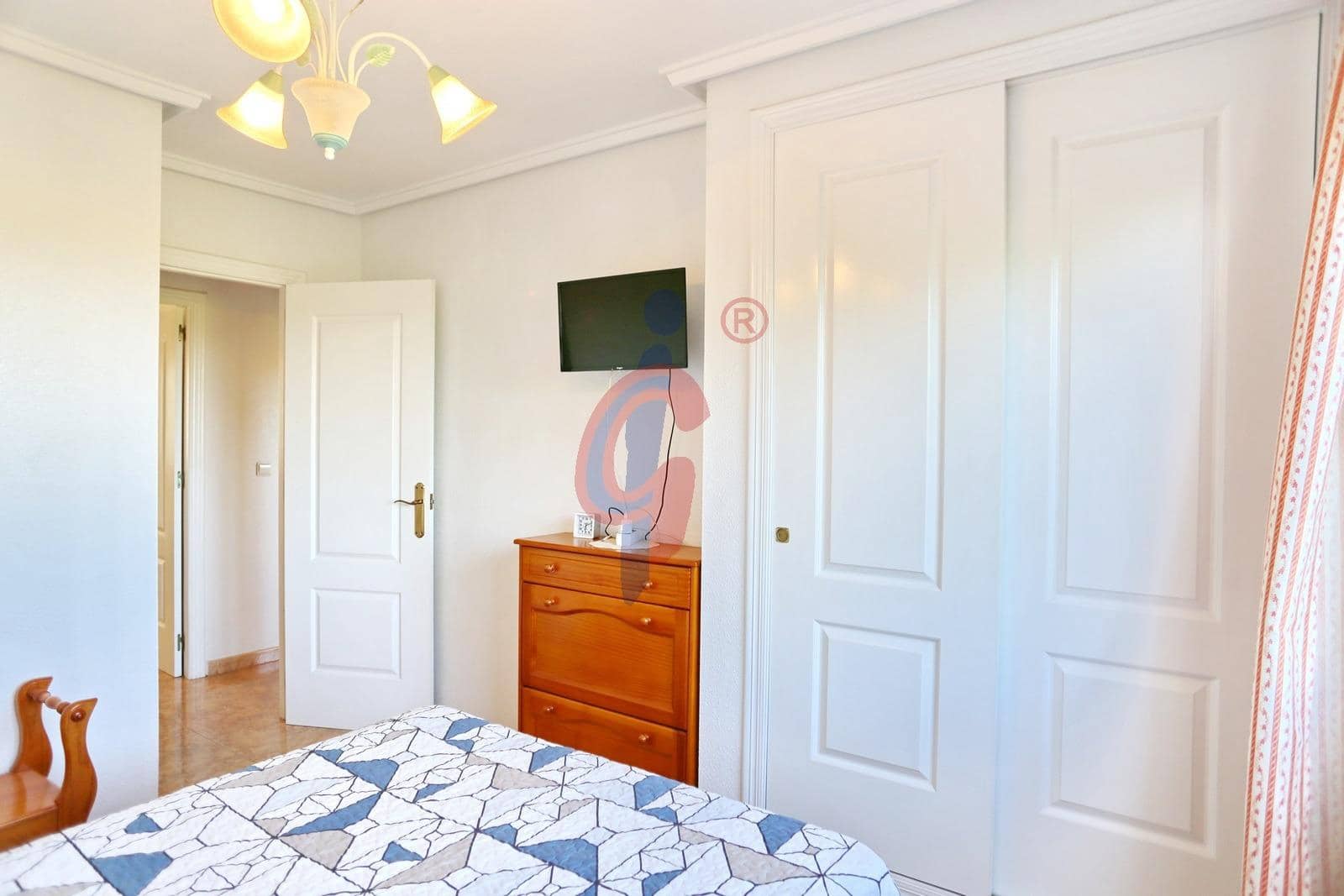 2 Zimmer Apartment zu verkaufen in Guardamar del Segura mit Pool Garage - 169.900 € (Ref: 9137256)