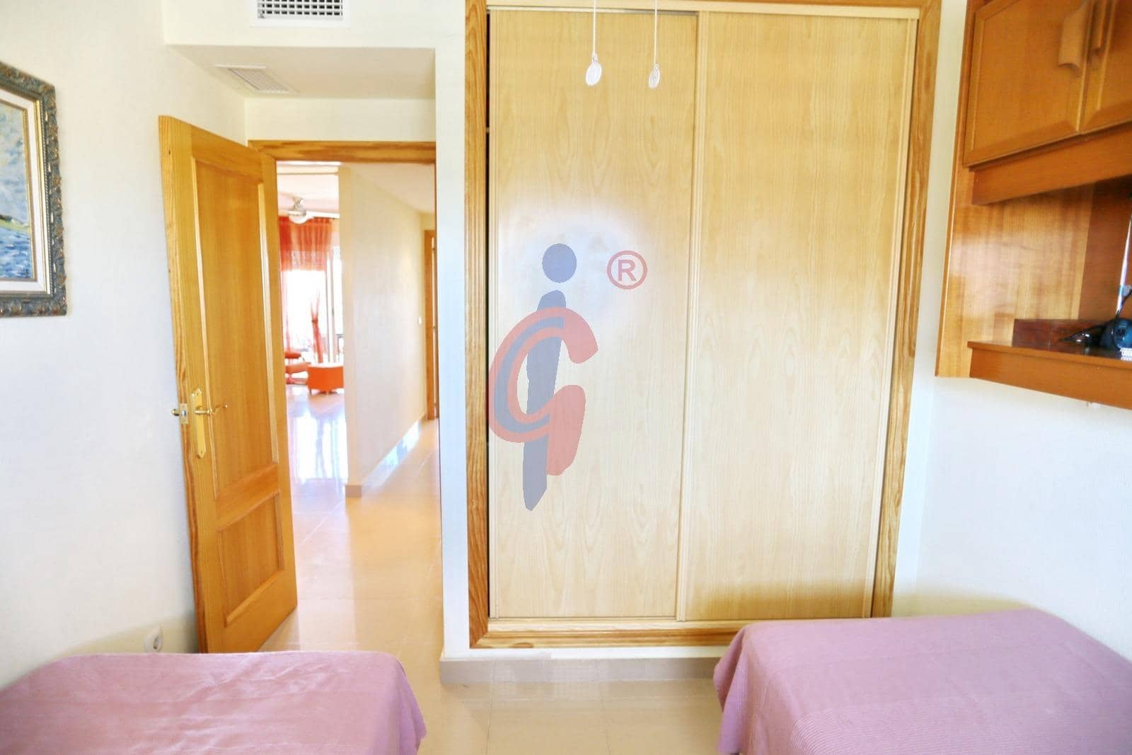 2 makuuhuone Huoneisto myytävänä paikassa Guardamar del Segura mukana uima-altaan 
autotalli - 194 900 € (Ref: 9149399)