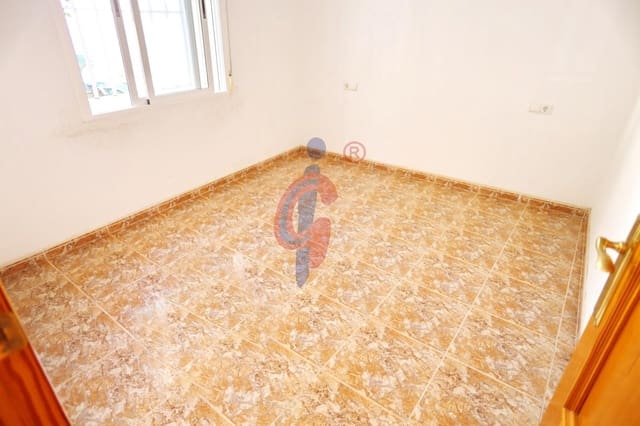 3 camera da letto Casa da affittare in Zona Pueblo, Guardamar del Segura - 1.000 € (Rif: 9149401)