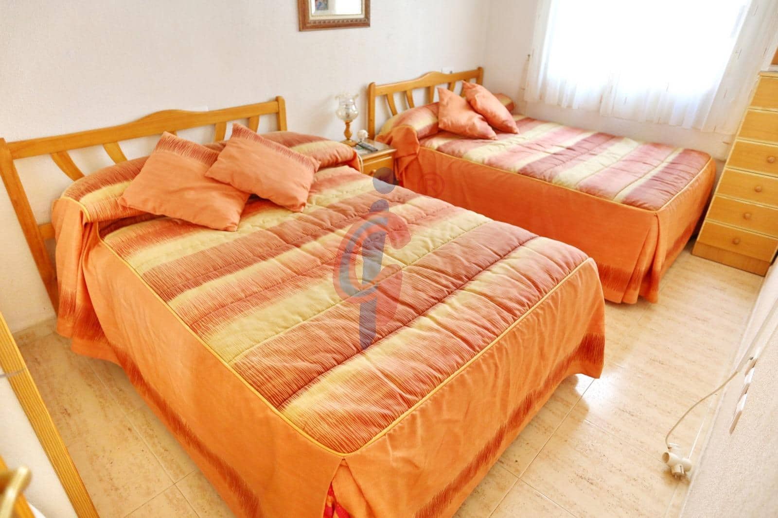 3 soveværelse Lejlighed til salg i Guardamar del Segura med garage - € 179.990 (Ref: 9161143)