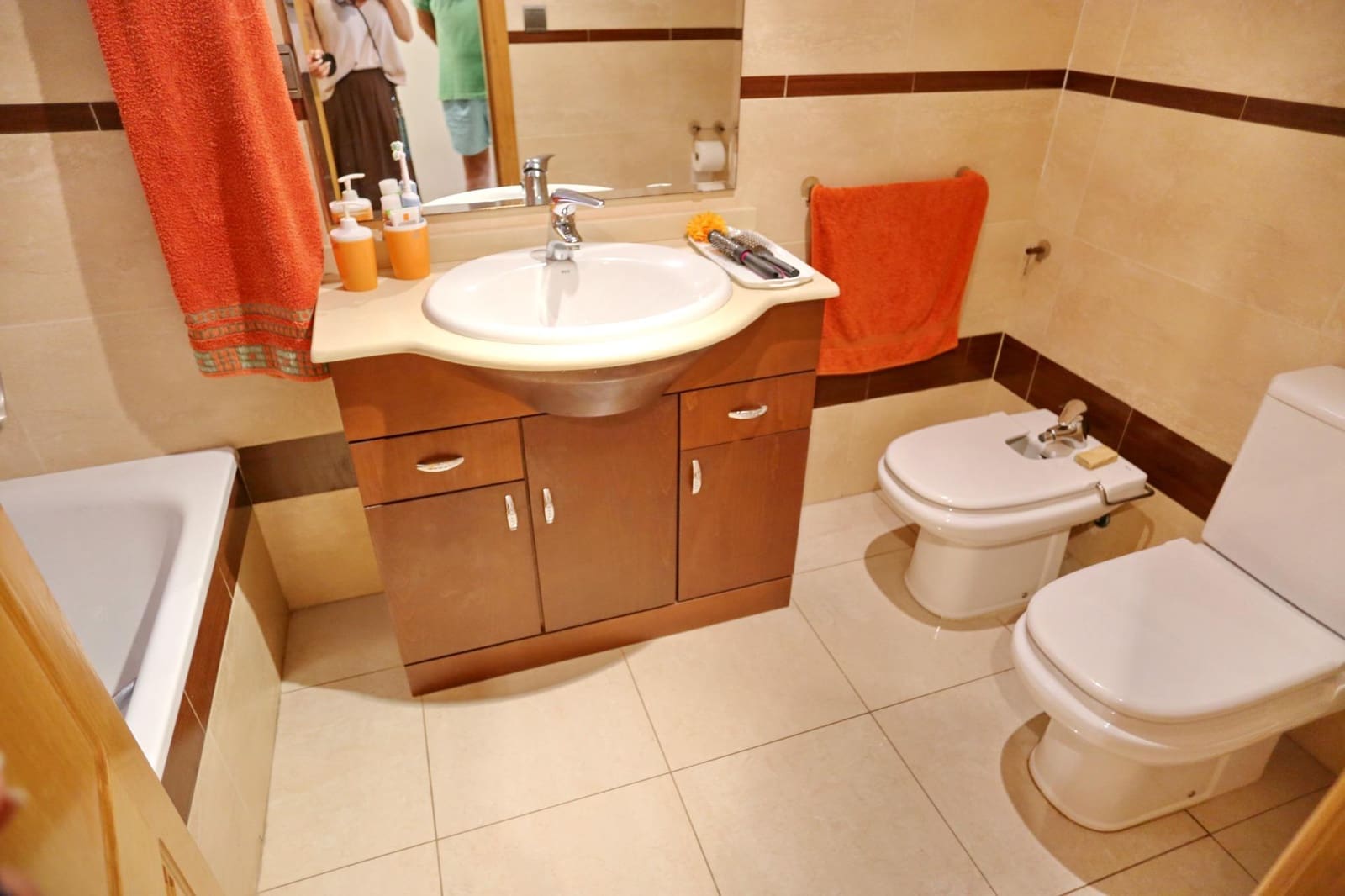 2 bedroom Apartment for sale in Guardamar del Segura with garage - € 215,000 (Ref: 9161146)