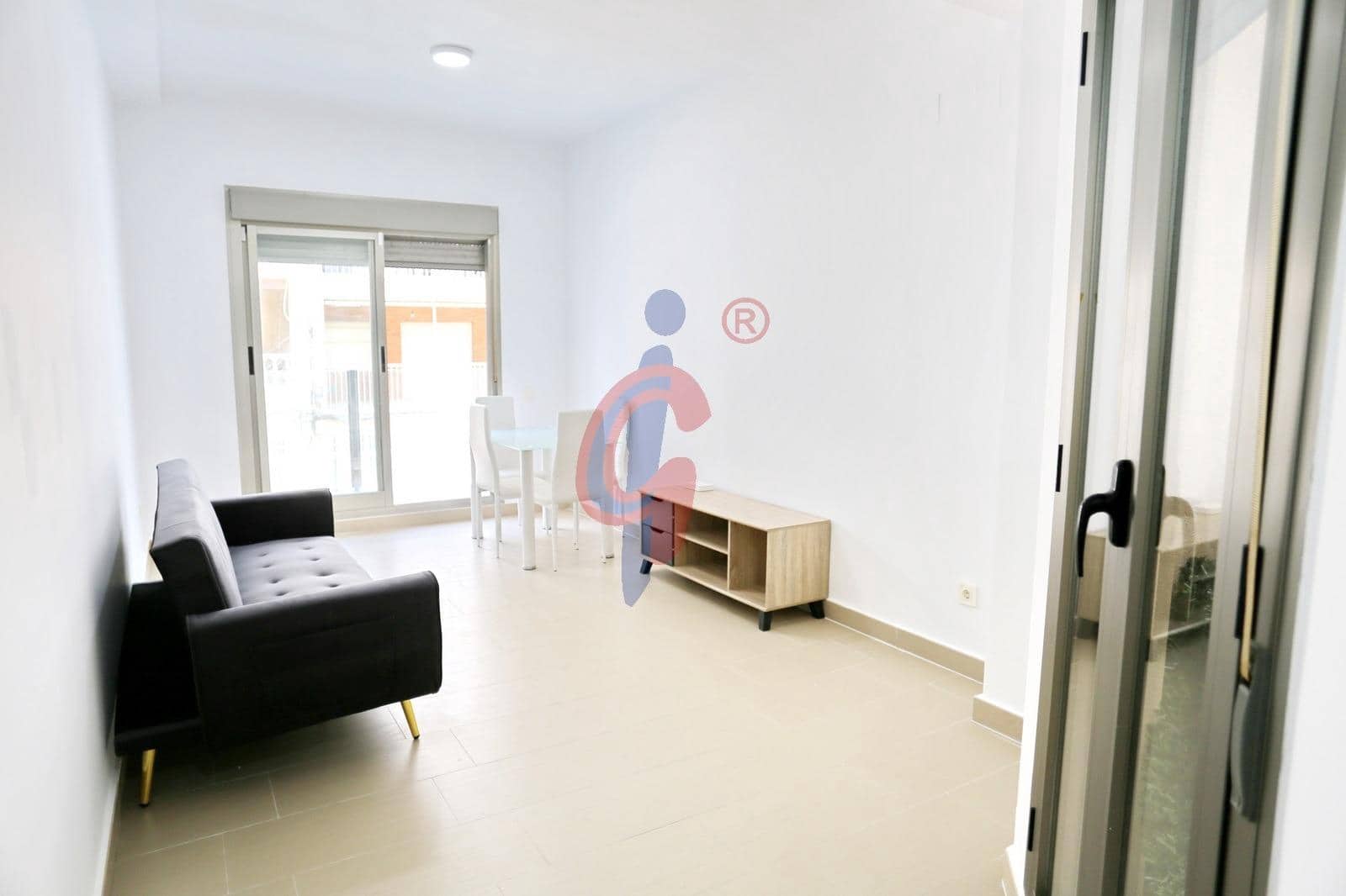 Piso de 2 habitaciones en Guardamar del Segura en venta con garaje - 190.000 € (Ref: 9165869)