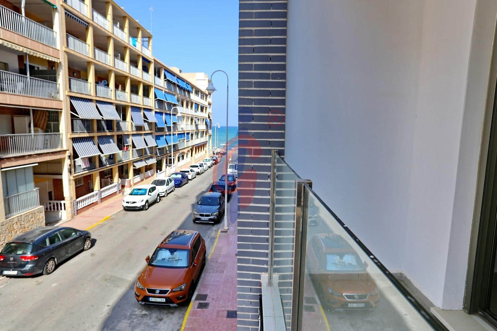 Piso de 2 habitaciones en Guardamar del Segura en venta con garaje - 190.000 € (Ref: 9165869)