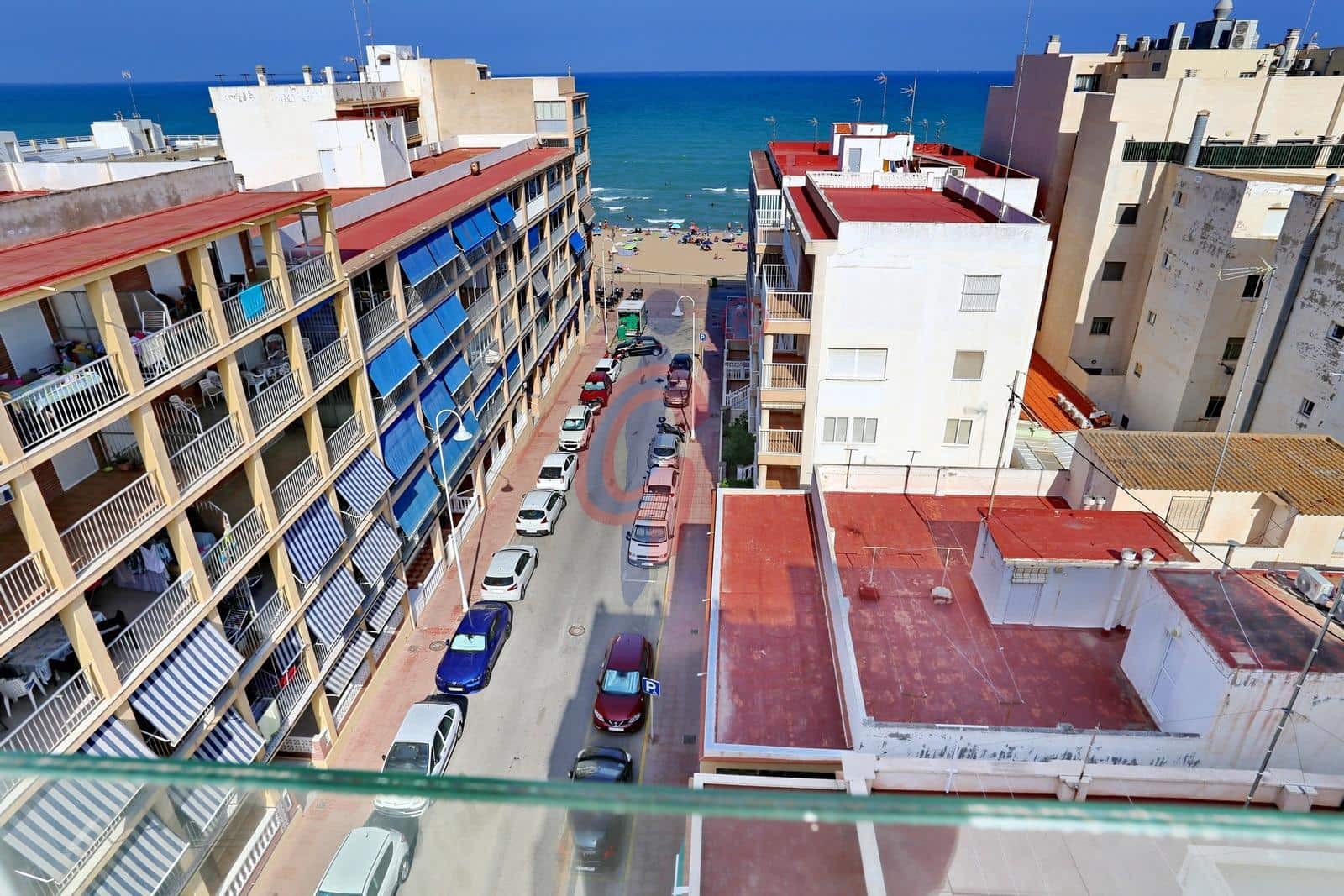 Piso de 2 habitaciones en Guardamar del Segura en venta con garaje - 190.000 € (Ref: 9165869)