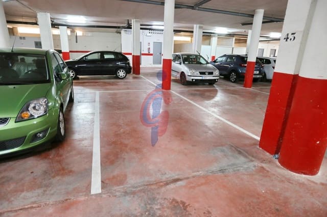 Garage til salg i Las Viñas, Guardamar del Segura - € 9.700 (Ref: 9166961)