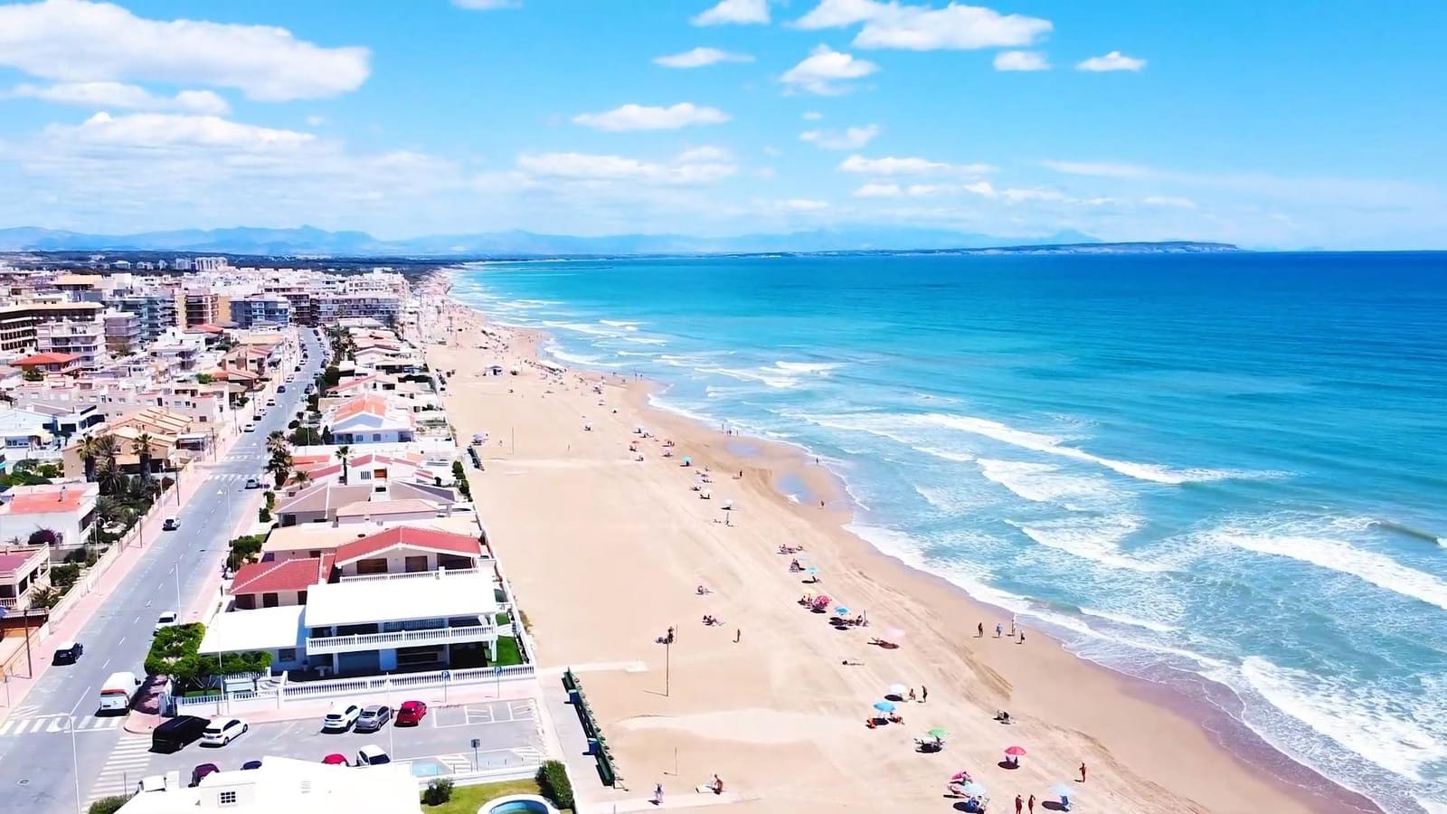 3 makuuhuone Bungalow myytävänä paikassa Guardamar del Segura mukana 
autotalli - 400 000 € (Ref: 9176537)