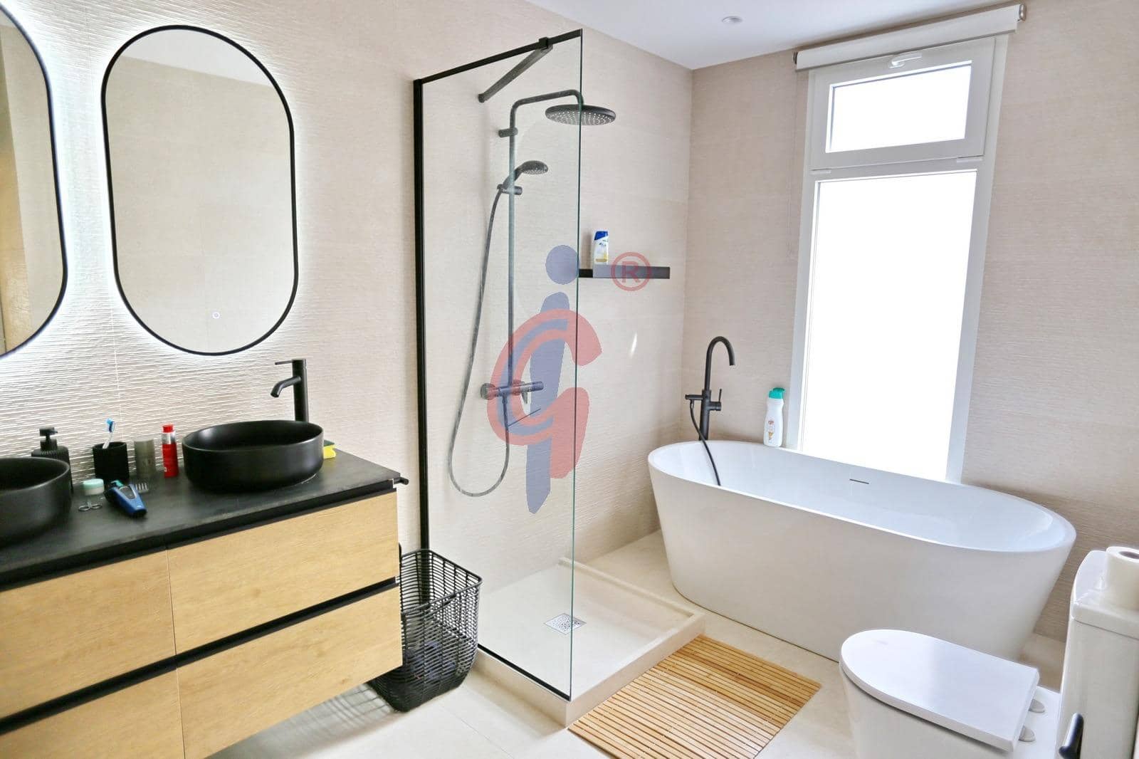 3 chambre Bungalow à vendre à Guardamar del Segura avec garage - 399 000 € (Ref: 9176537)