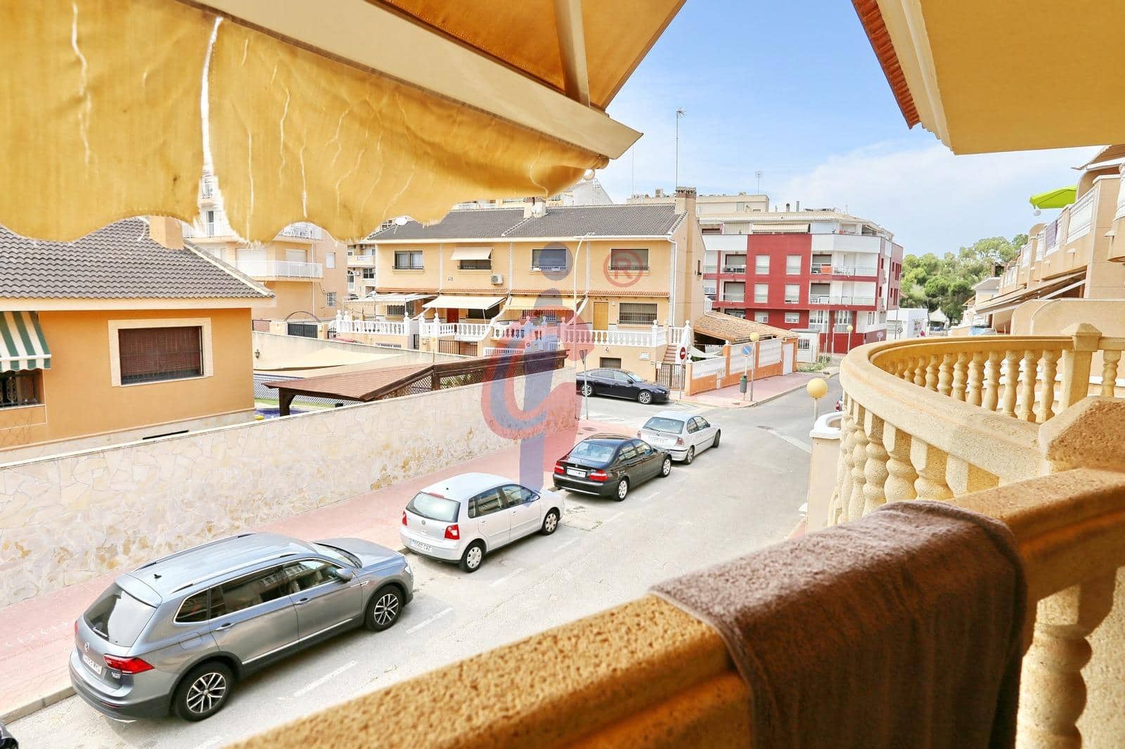 3 chambre Bungalow à vendre à Guardamar del Segura avec garage - 399 000 € (Ref: 9176537)