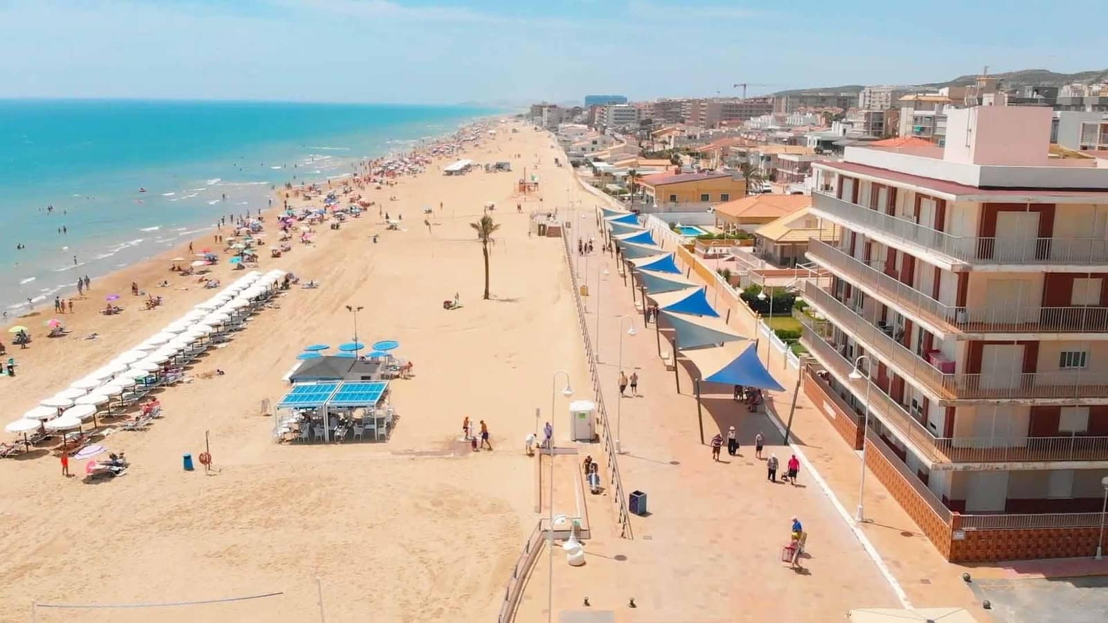 3 chambre Bungalow à vendre à Guardamar del Segura avec garage - 399 000 € (Ref: 9176537)