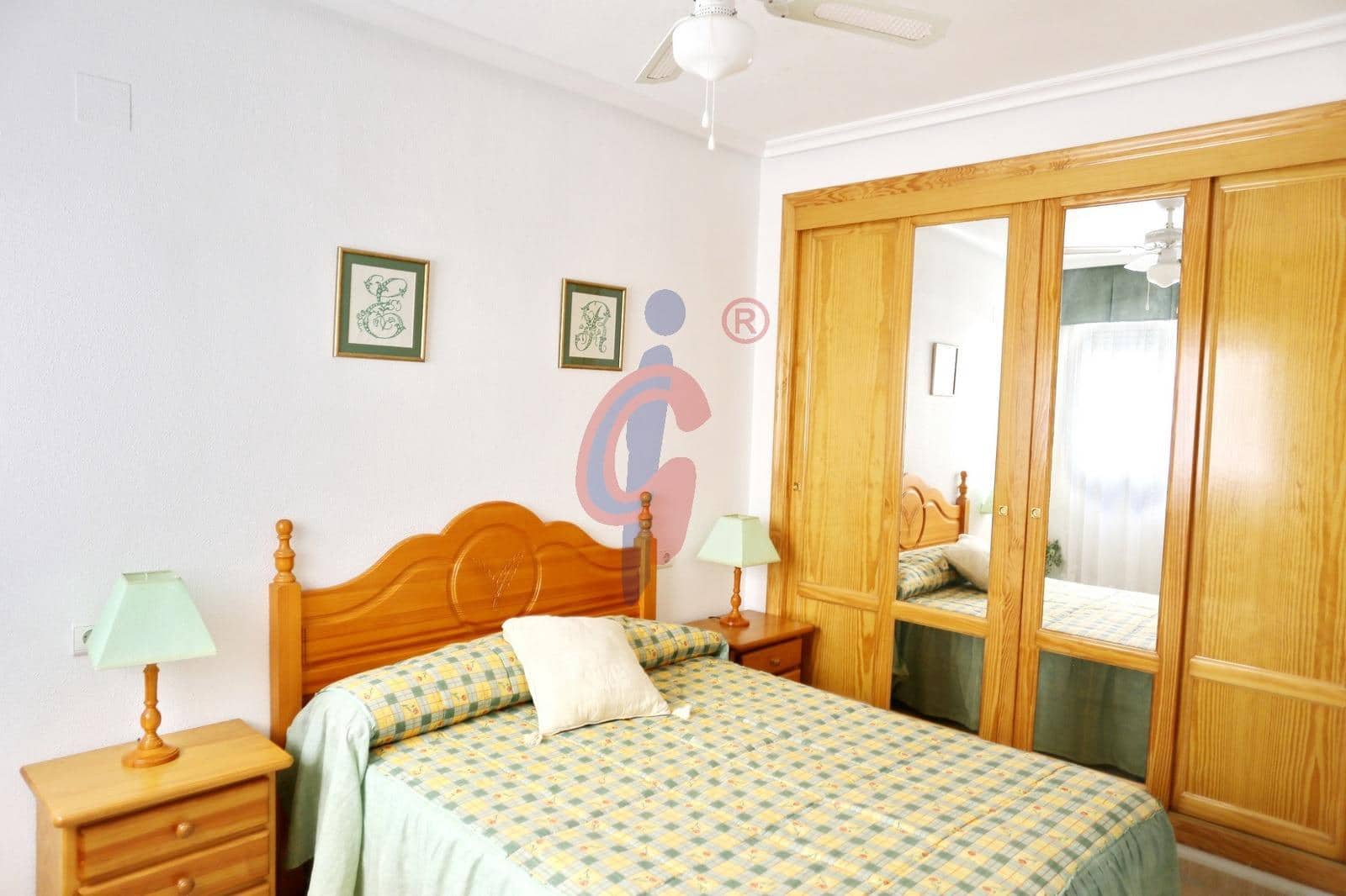 2 soverom Leilighet til salgs i Guardamar del Segura med garasje - € 140 000 (Ref: 9183732)