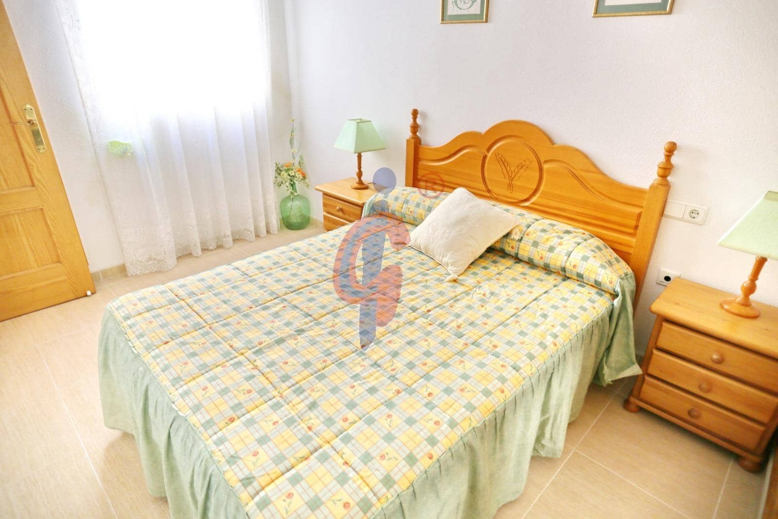 2 soverom Leilighet til salgs i Guardamar del Segura med garasje - € 140 000 (Ref: 9183732)