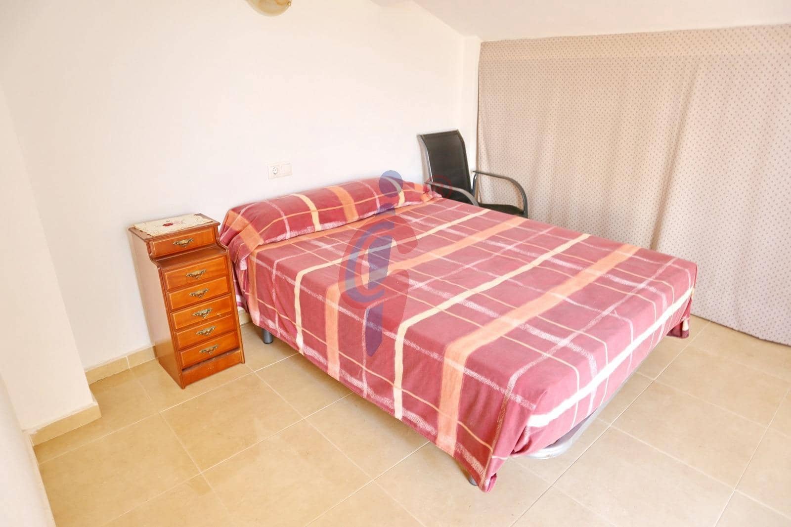 3 soveværelse Rækkehus til salg i Guardamar del Segura med swimmingpool - € 228.750 (Ref: 9187065)