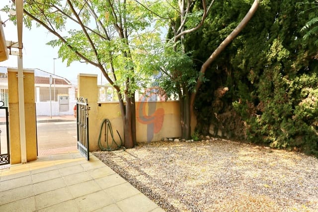 Adosado de 3 habitaciones en El Moncayo - El Pòrtic, Guardamar del Segura en venta con piscina - 228.750 € (Ref: 9187065)