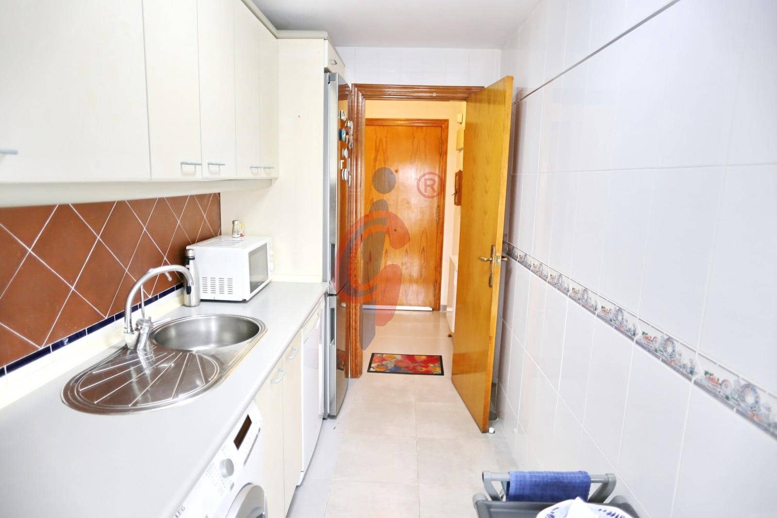 Apartamento de 2 habitaciones en Guardamar del Segura en venta - 159.900 € (Ref: 9188548)