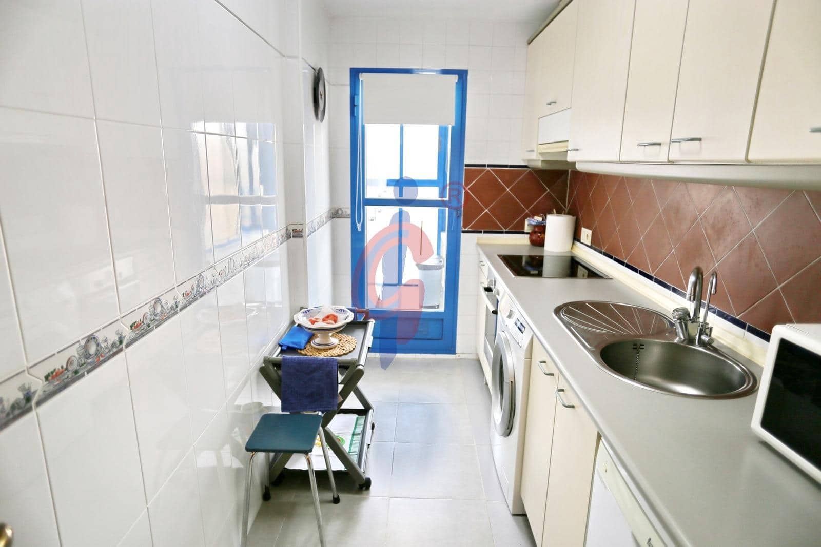 Apartamento de 2 habitaciones en Guardamar del Segura en venta - 159.900 € (Ref: 9188548)