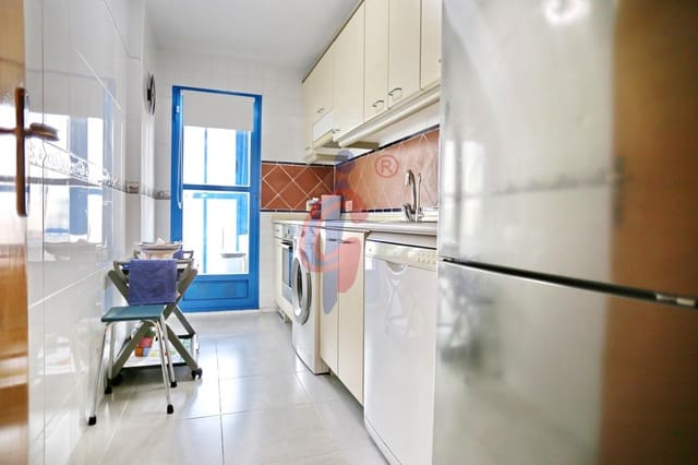 Apartamento de 2 habitaciones en Zona Pueblo, Guardamar del Segura en venta - 159.900 € (Ref: 9188548)