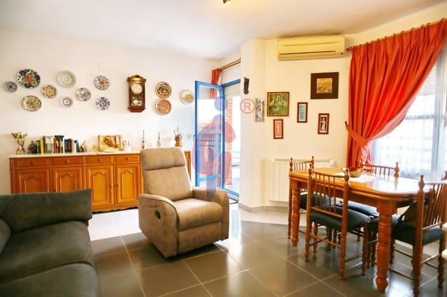 Apartamento de 2 habitaciones en Zona Pueblo, Guardamar del Segura en venta - 159.900 € (Ref: 9188548)