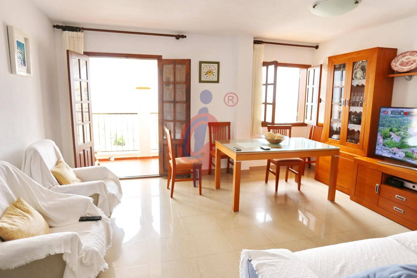 Apartamento de 2 habitaciones en Guardamar del Segura en venta con garaje - 247.500 € (Ref: 9193900)