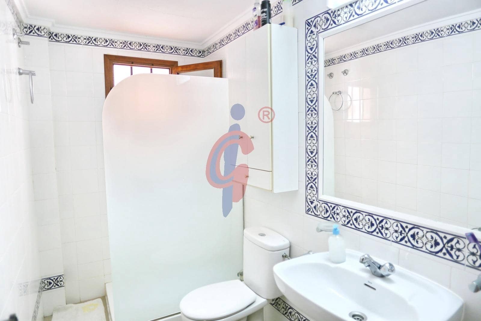 Apartamento de 2 habitaciones en Guardamar del Segura en venta con garaje - 247.500 € (Ref: 9193900)