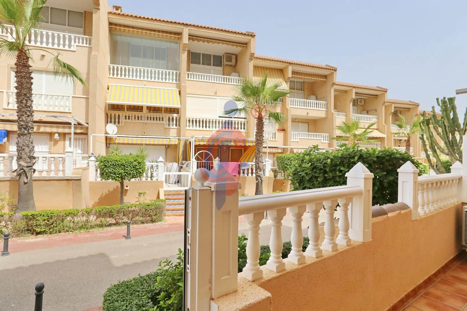 2 quarto Apartamento para venda em Guardamar del Segura com piscina - 219 990 € (Ref: 9195686)