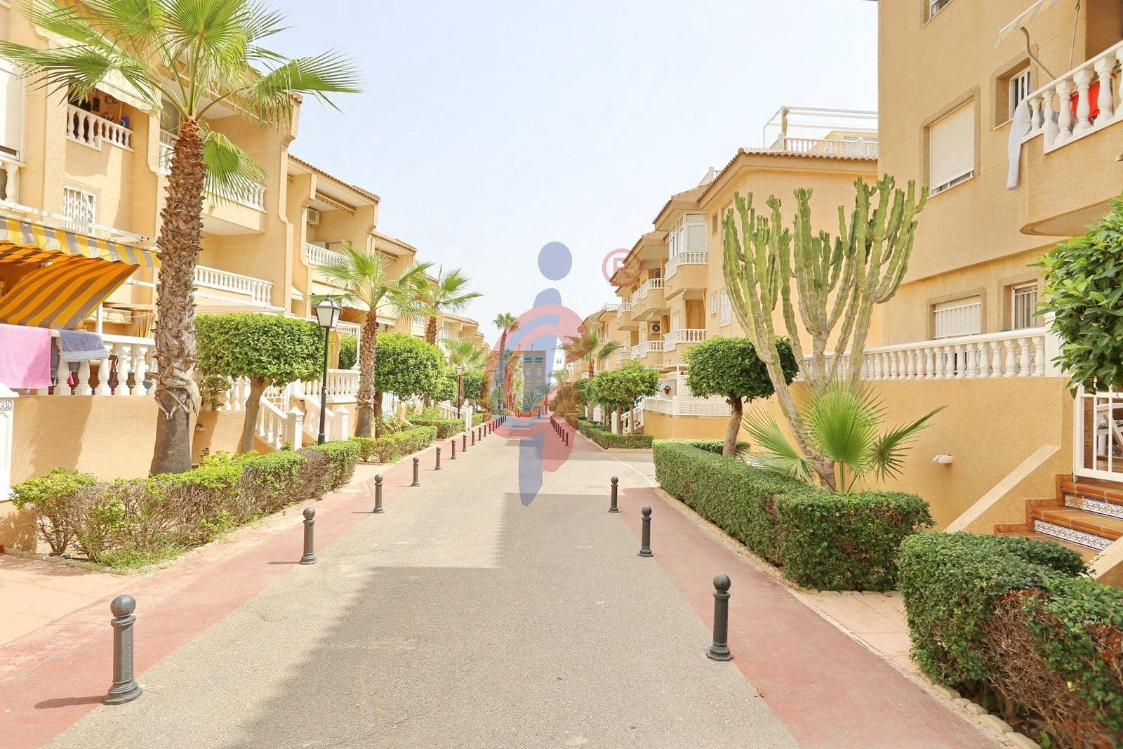 2 quarto Apartamento para venda em Guardamar del Segura com piscina - 219 990 € (Ref: 9195686)