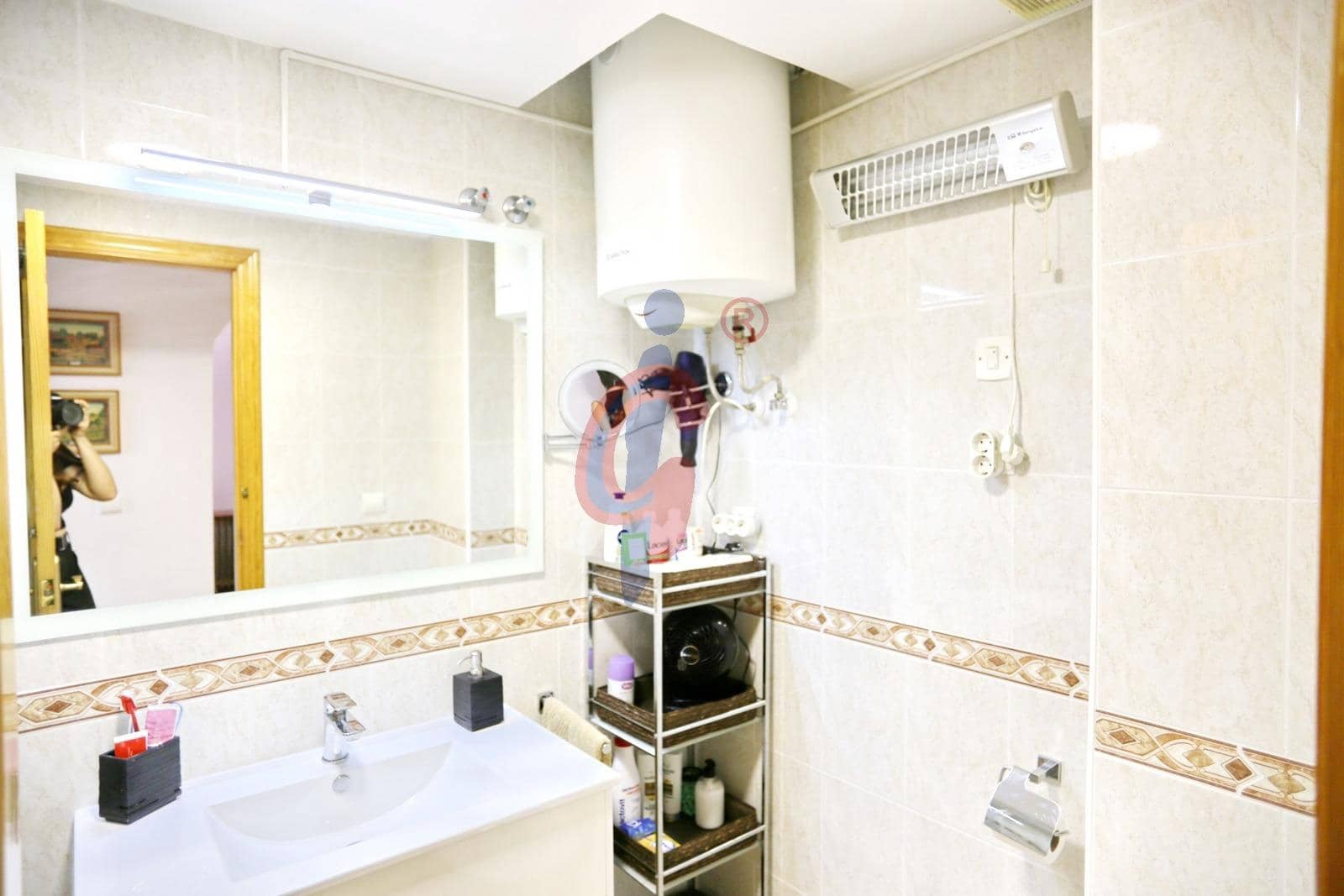 2 sovrum Lägenhet till salu i Guardamar del Segura med pool - 219 990 € (Ref: 9195686)