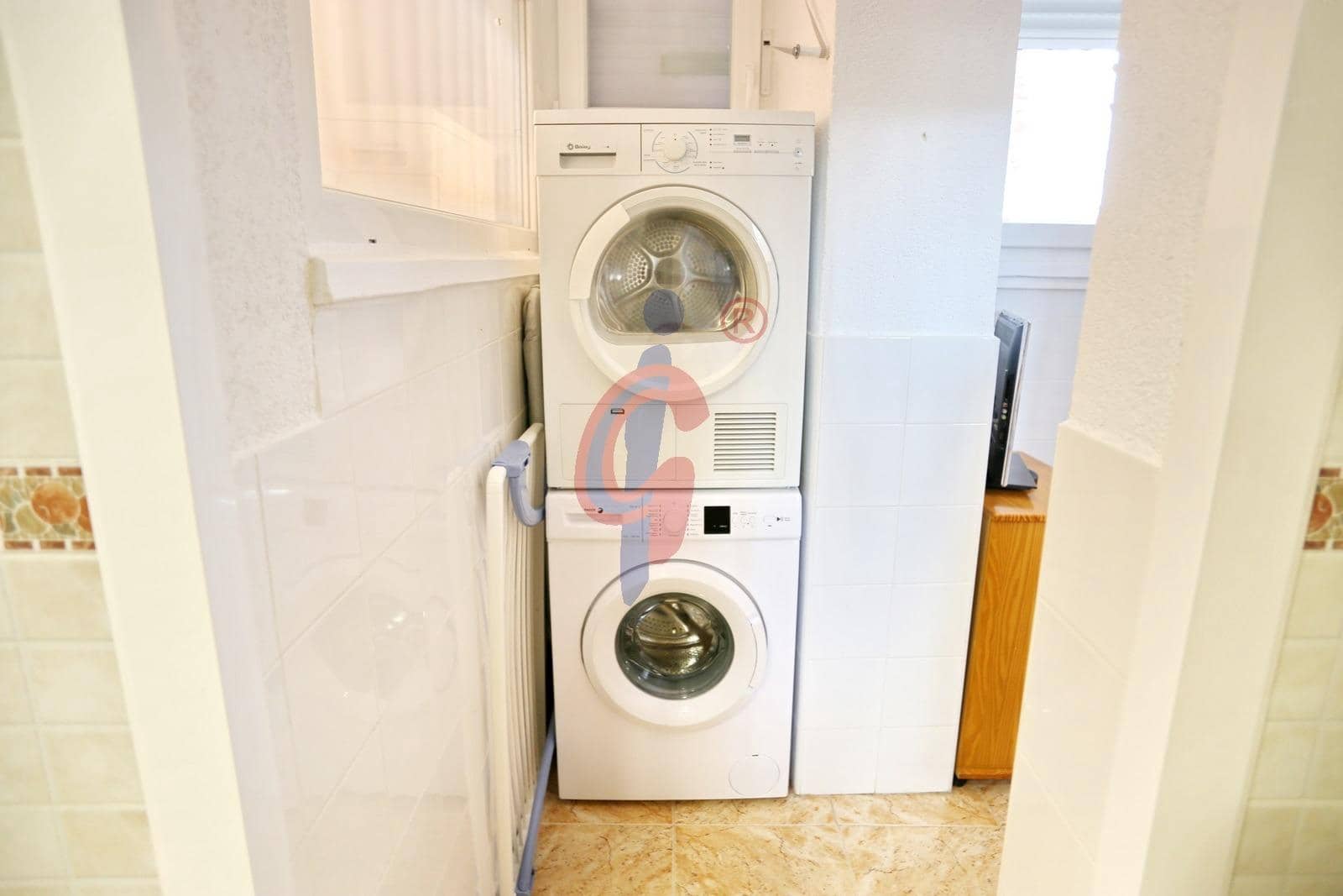 2 bedroom Apartment for sale in Guardamar del Segura with pool - € 209,950 (Ref: 9195686)