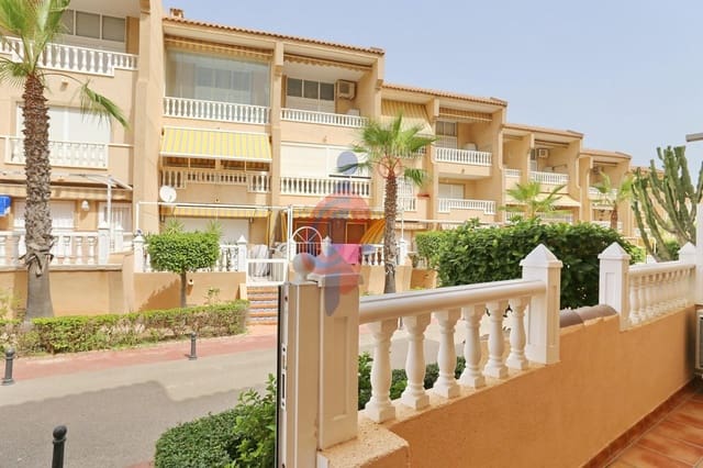 2 soveværelse Lejlighed til salg i Las Viñas, Guardamar del Segura med swimmingpool - € 209.950 (Ref: 9195686)