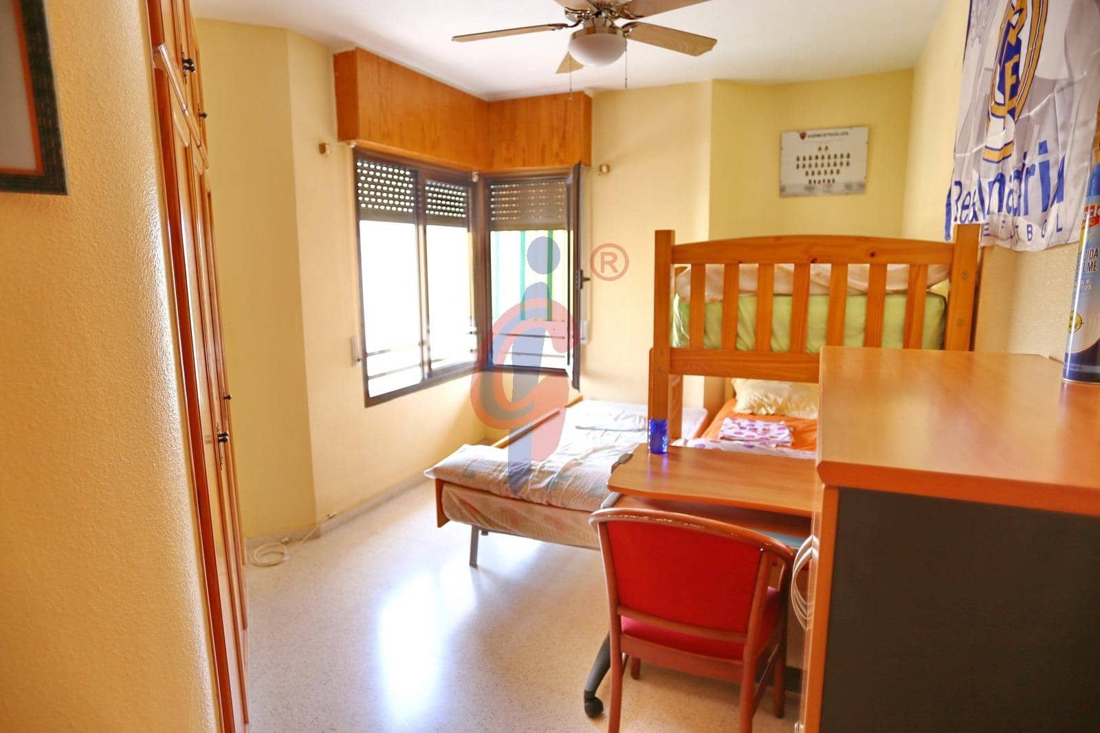 3 makuuhuone Huoneisto myytävänä paikassa Guardamar del Segura mukana uima-altaan - 283 500 € (Ref: 9195688)