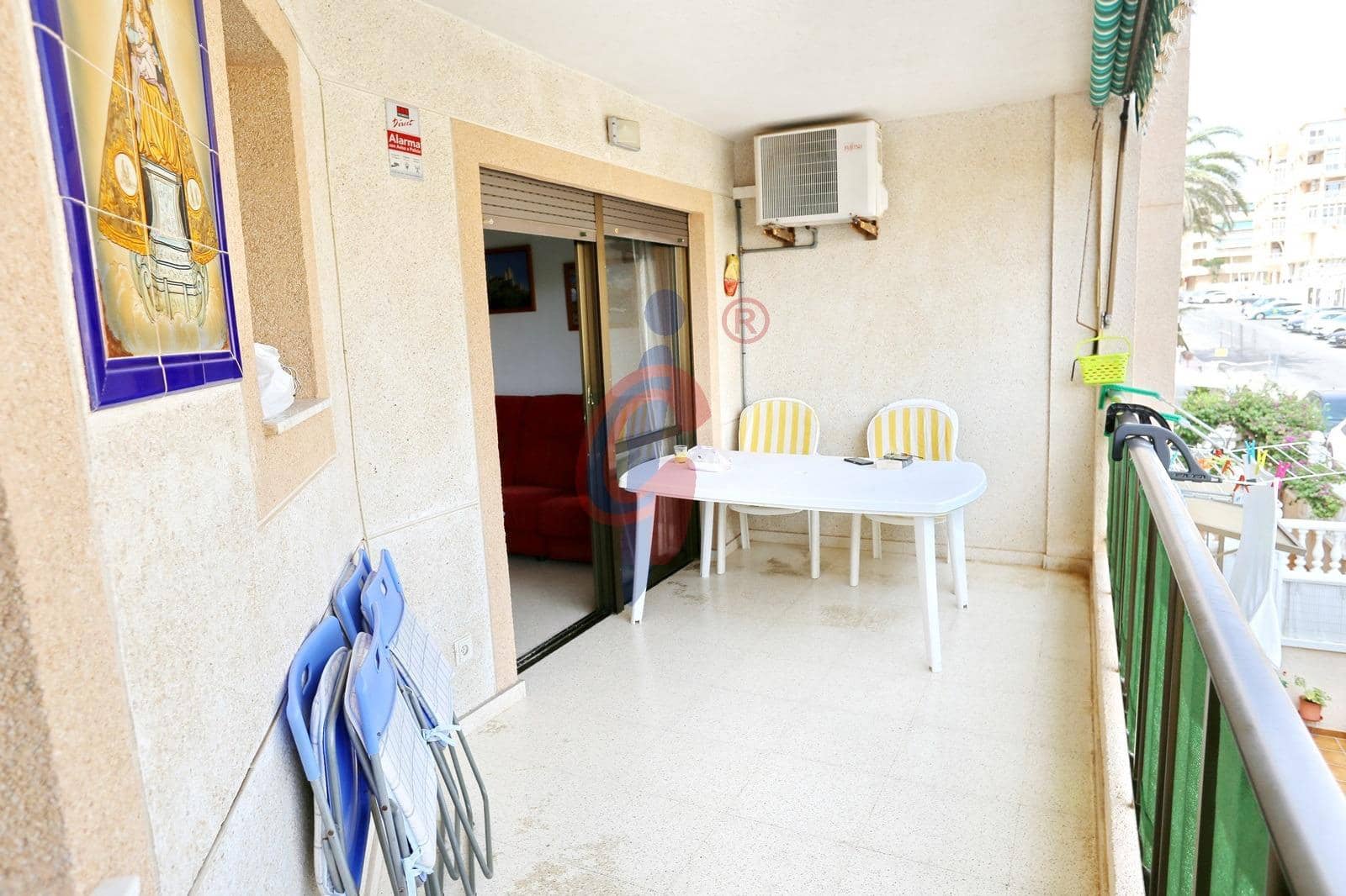 3 makuuhuone Huoneisto myytävänä paikassa Guardamar del Segura mukana uima-altaan - 283 500 € (Ref: 9195688)