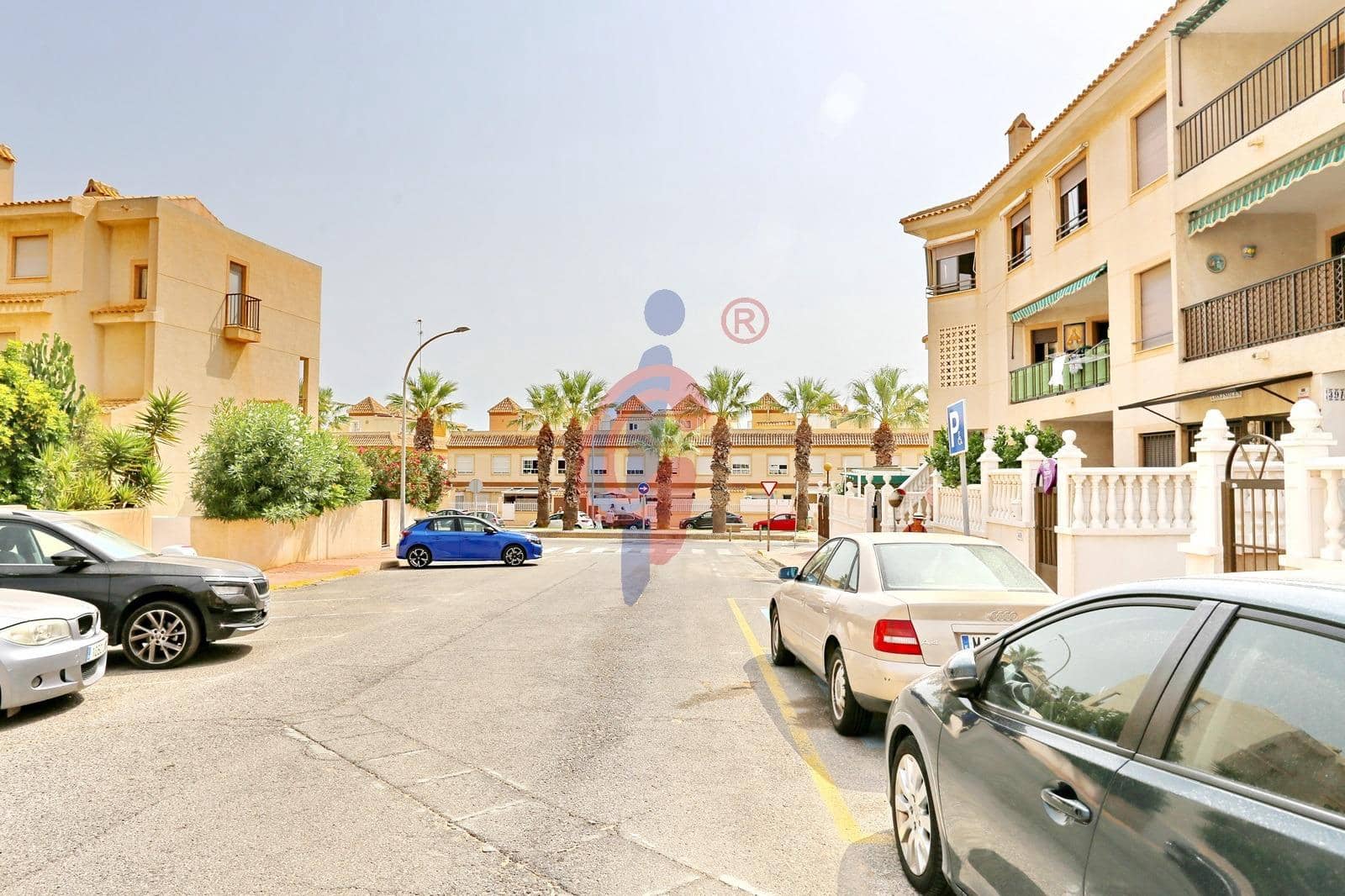 3 makuuhuone Huoneisto myytävänä paikassa Guardamar del Segura mukana uima-altaan - 283 500 € (Ref: 9195688)