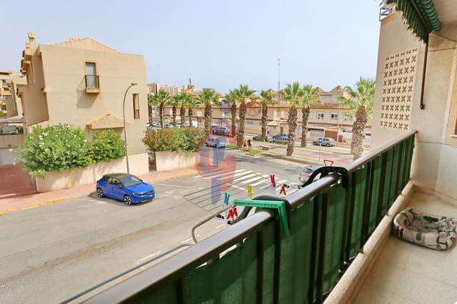 3 soveværelse Lejlighed til salg i Las Viñas, Guardamar del Segura med swimmingpool - € 283.500 (Ref: 9195688)