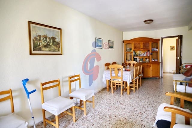 3 makuuhuone Huoneisto myytävänä paikassa Guardamar Playa, Guardamar del Segura - 184 950 € (Ref: 9200592)