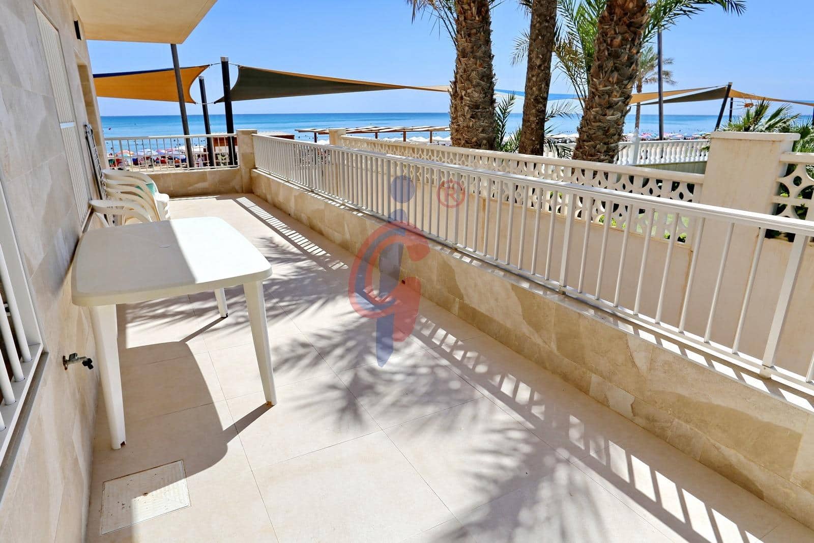 3 soveværelse Lejlighed til salg i Guardamar del Segura - € 349.990 (Ref: 9206574)