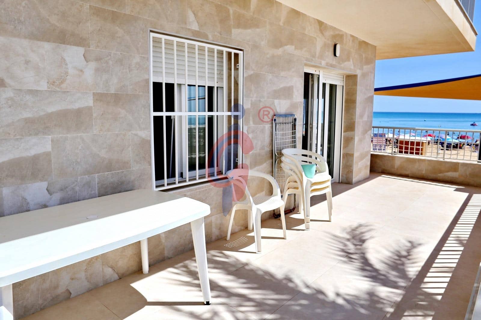 3 bedroom Apartment for sale in Guardamar del Segura with garage - € 349,990 (Ref: 9206574)