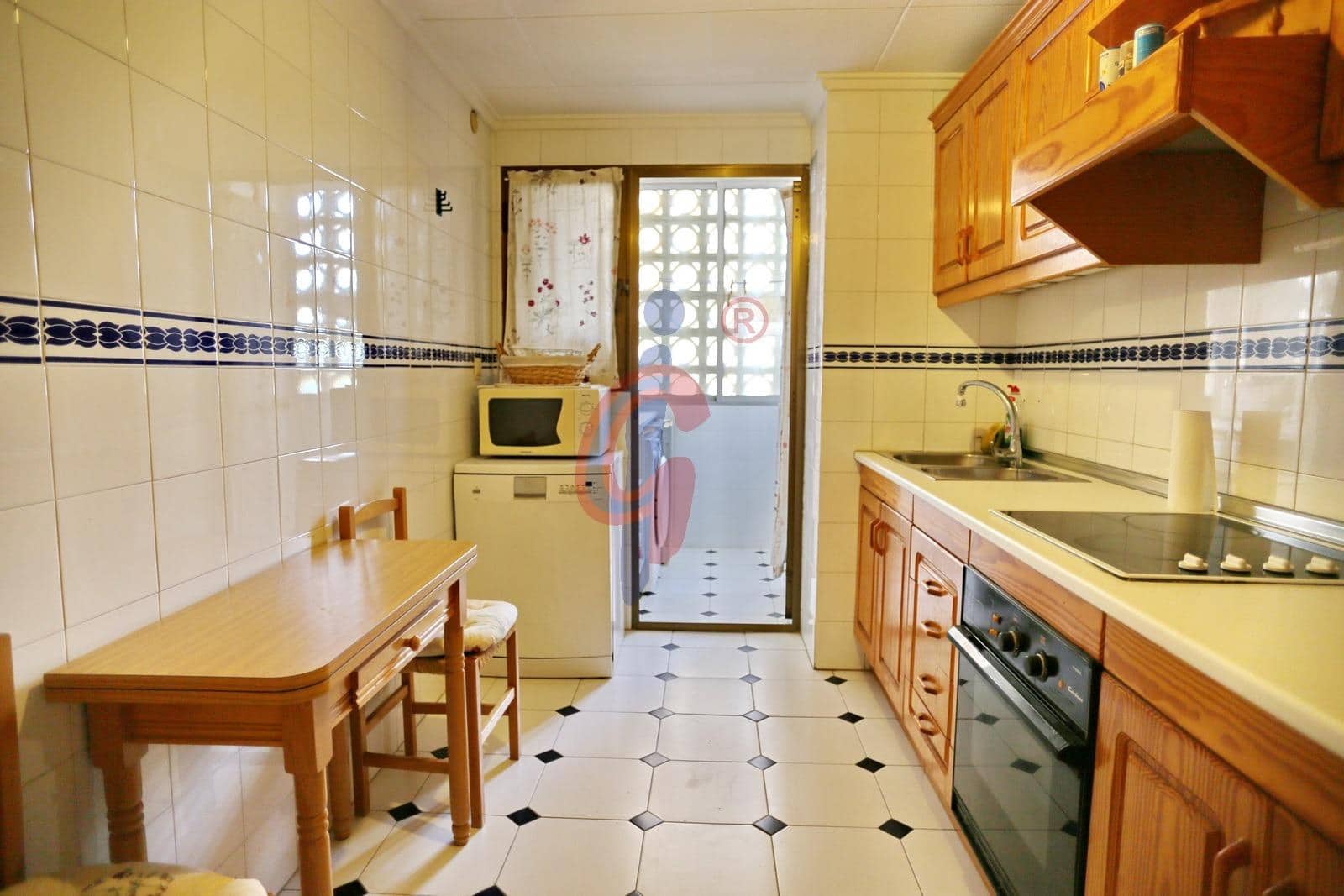 3 bedroom Apartment for sale in Guardamar del Segura with pool garage - € 235,000 (Ref: 9209188)