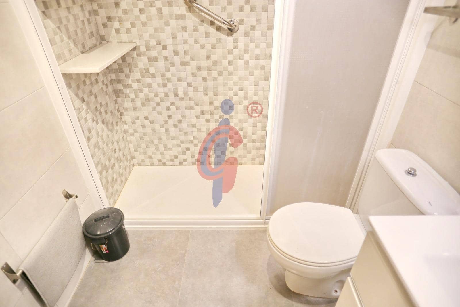 3 bedroom Apartment for sale in Guardamar del Segura with pool garage - € 235,000 (Ref: 9209188)