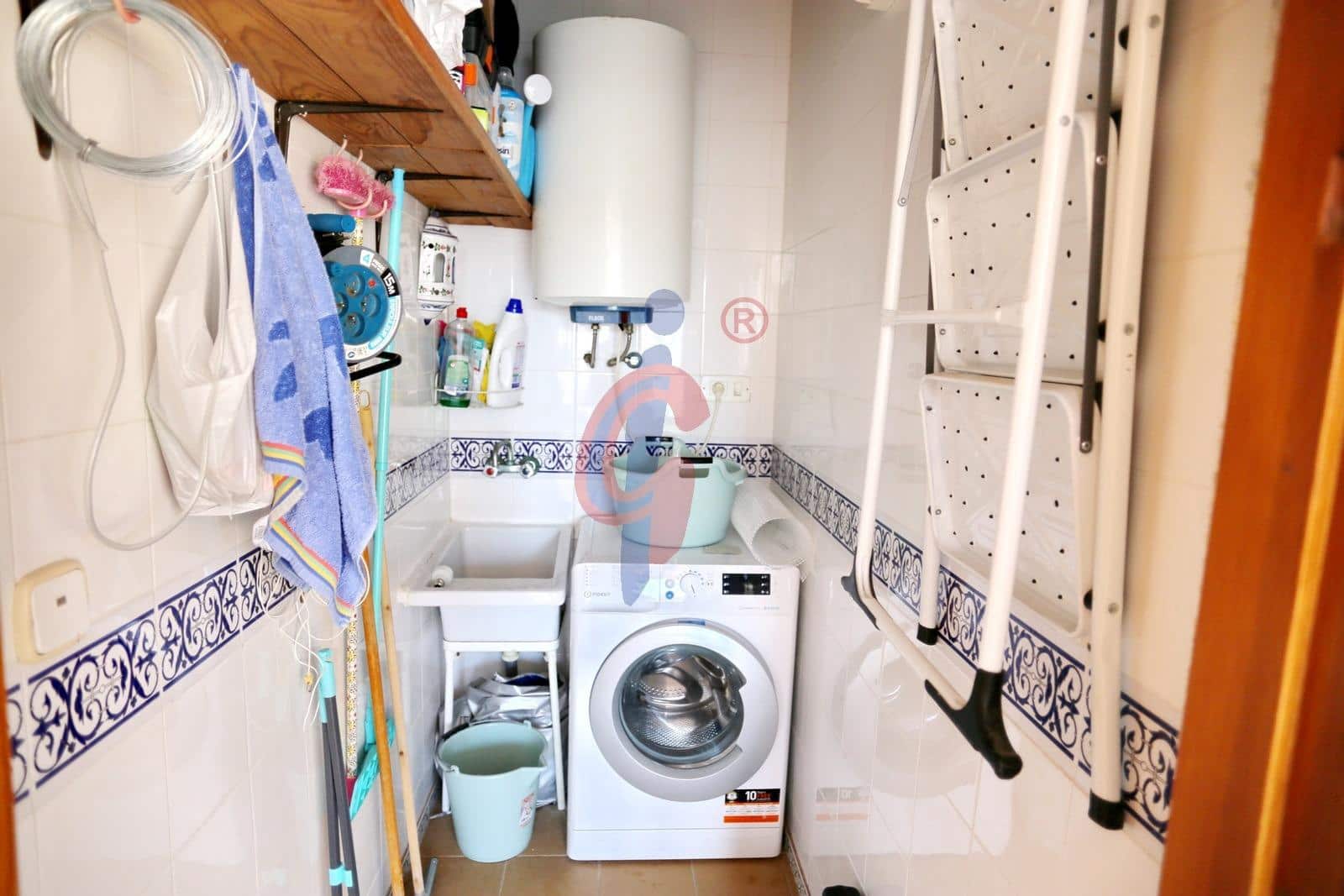 3 sovrum Takvåning till salu i Guardamar del Segura med garage - 249 990 € (Ref: 9209189)