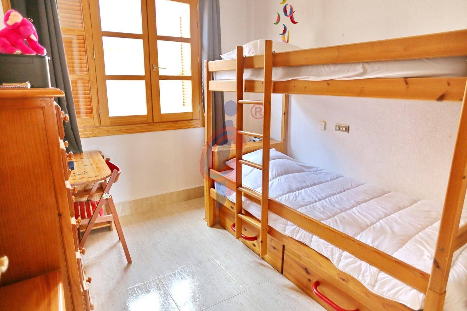 3 bedroom Penthouse for sale in Guardamar del Segura with garage - € 249,990 (Ref: 9209189)