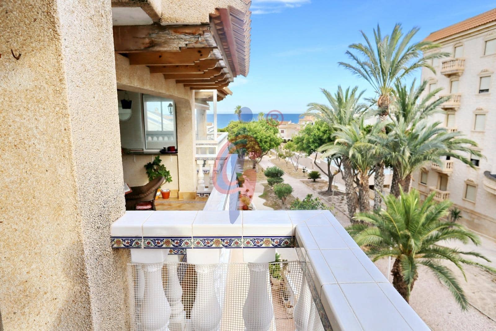 3 bedroom Penthouse for sale in Guardamar del Segura with garage - € 249,990 (Ref: 9209189)