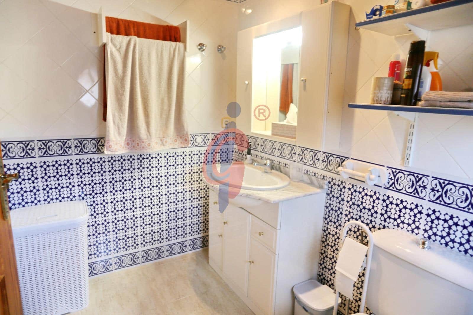 3 bedroom Penthouse for sale in Guardamar del Segura with garage - € 249,990 (Ref: 9209189)