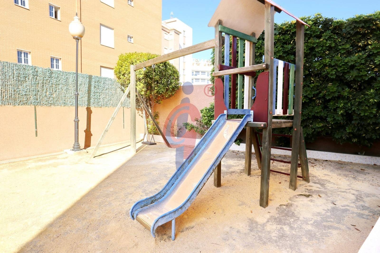 1 soverom Leilighet til salgs i Guardamar del Segura med svømmebasseng garasje - € 157 500 (Ref: 9243083)