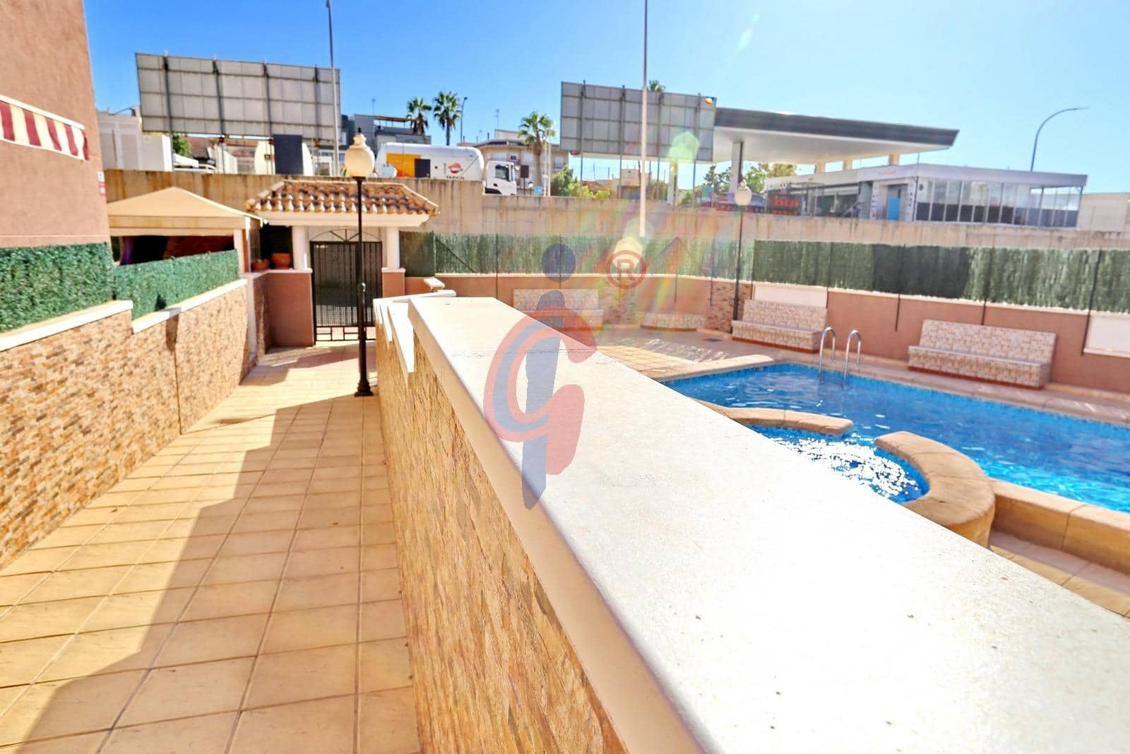 1 slaapkamer Appartement te koop in Guardamar del Segura met zwembad garage - € 157.500 (Ref: 9243083)