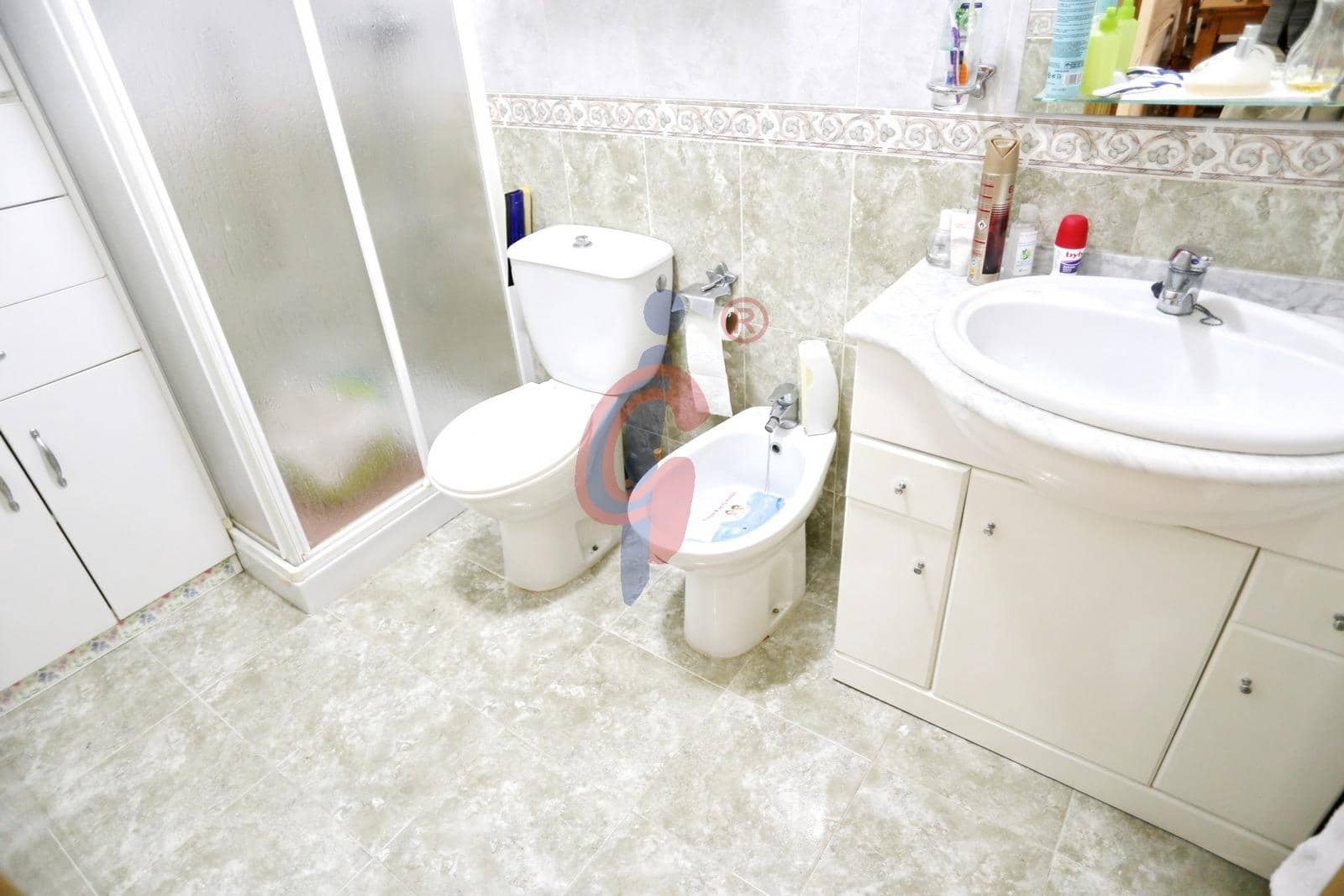 1 slaapkamer Appartement te koop in Guardamar del Segura met zwembad garage - € 157.500 (Ref: 9243083)