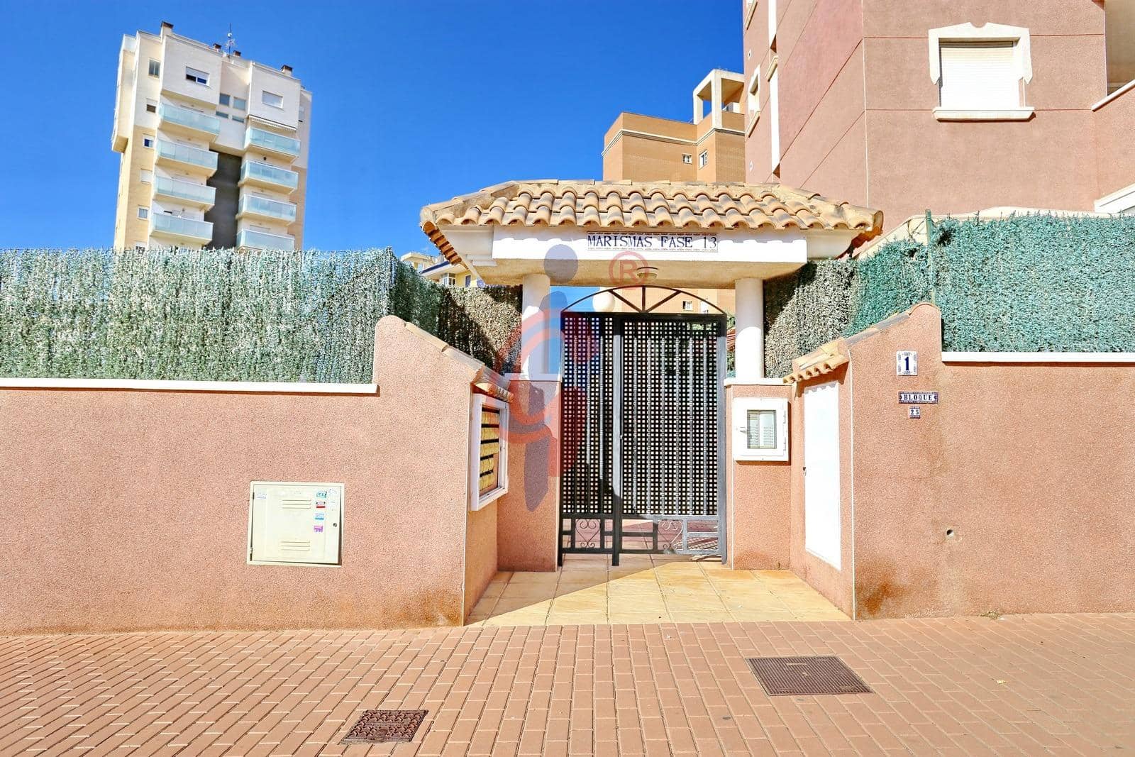 1 soverom Leilighet til salgs i Guardamar del Segura med svømmebasseng garasje - € 157 500 (Ref: 9243083)