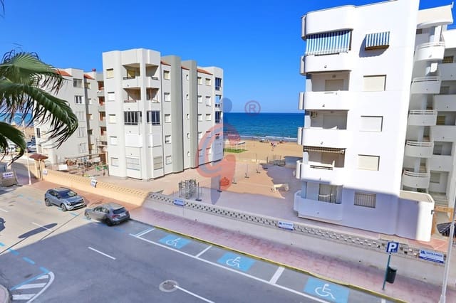 3 soveværelse Lejlighed til salg i Guardamar Playa, Guardamar del Segura - € 249.000 (Ref: 9248225)