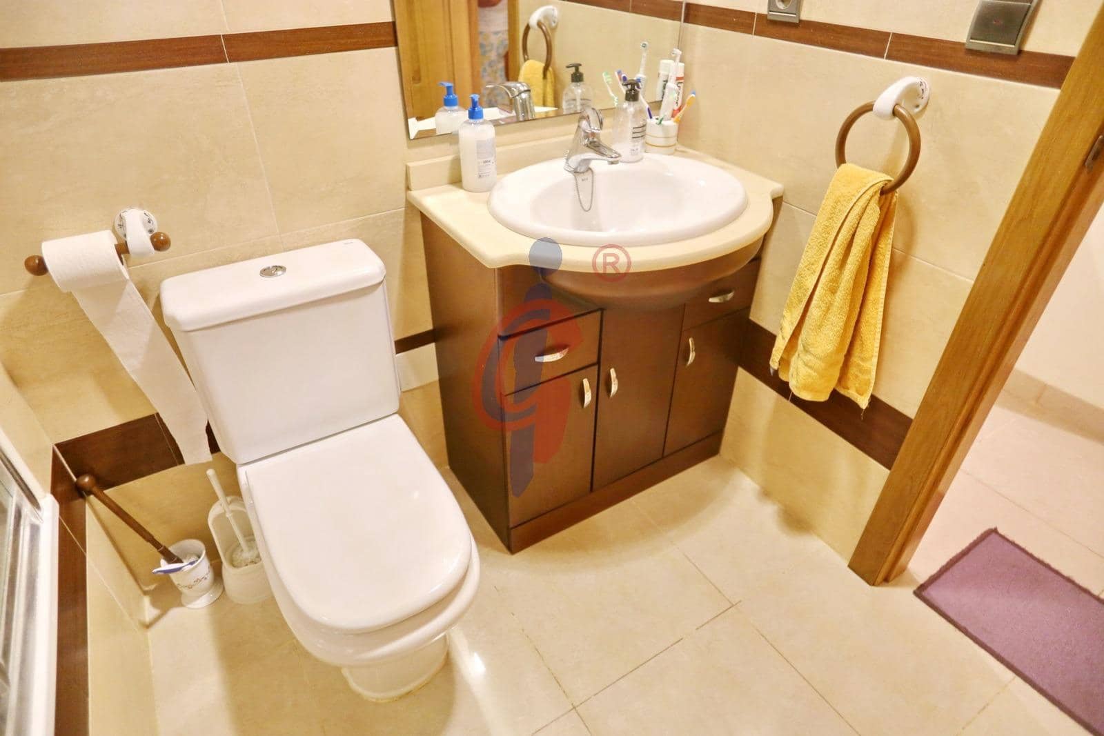 Apartamento de 2 habitaciones en Guardamar del Segura en venta con garaje - 299.990 € (Ref: 9255123)