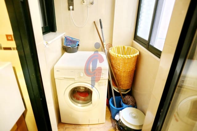 Apartamento de 2 habitaciones en Zona Pueblo, Guardamar del Segura en venta con garaje - 299.990 € (Ref: 9255123)