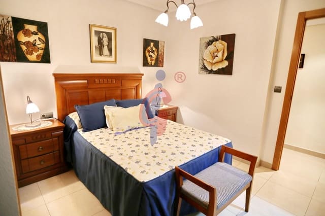 3 Zimmer Apartment zu verkaufen in Zona Pueblo, Guardamar del Segura mit Garage - 299.990 € (Ref: 9255123)